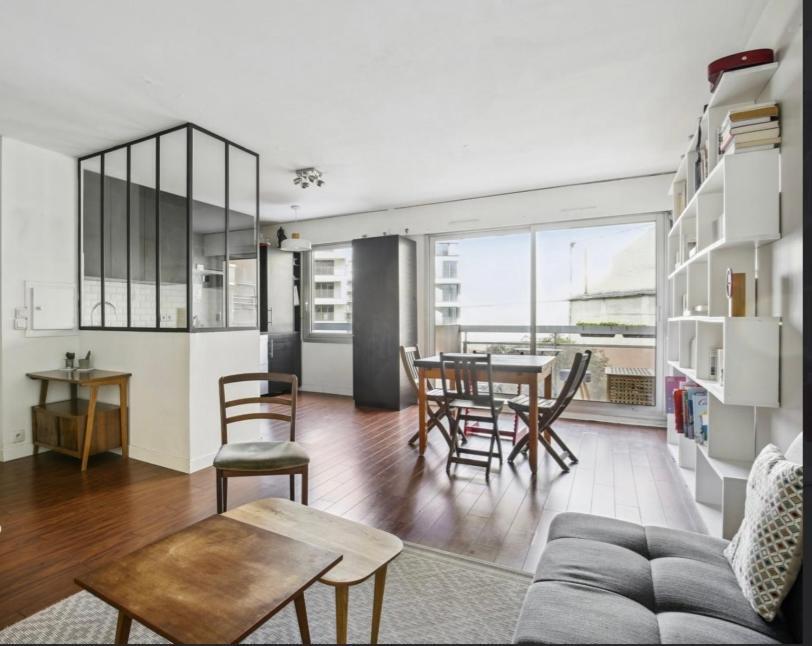 Paris : Appartement Familial Avec Parking Prive Clichy Dış mekan fotoğraf