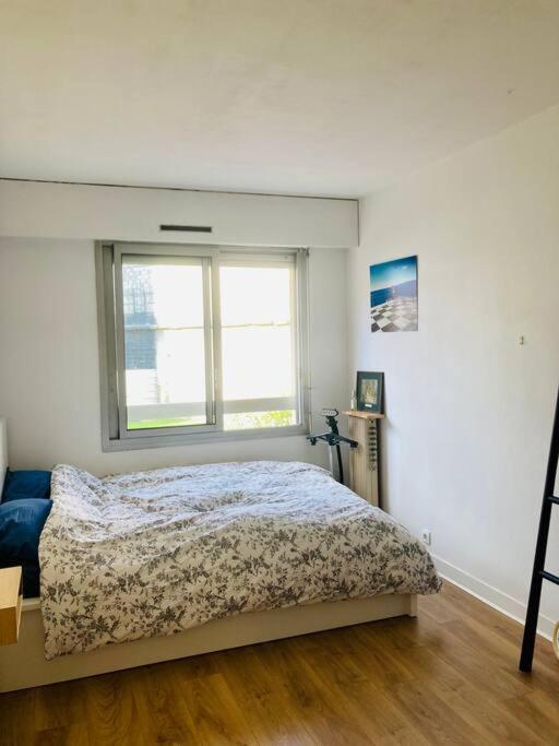 Paris : Appartement Familial Avec Parking Prive Clichy Dış mekan fotoğraf